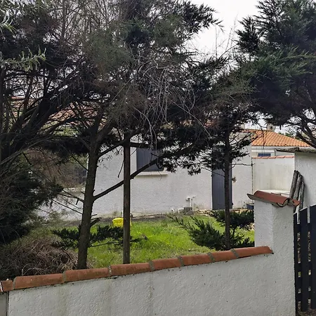 Holiday home Le Secret Des Huttes *