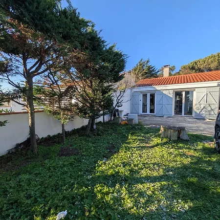 Le Secret Des Huttes Holiday home